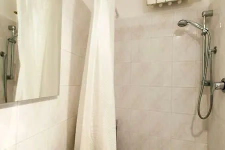 Apartment Romana