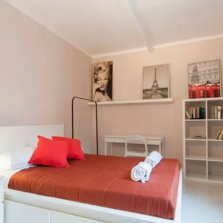 Romana Apartment *